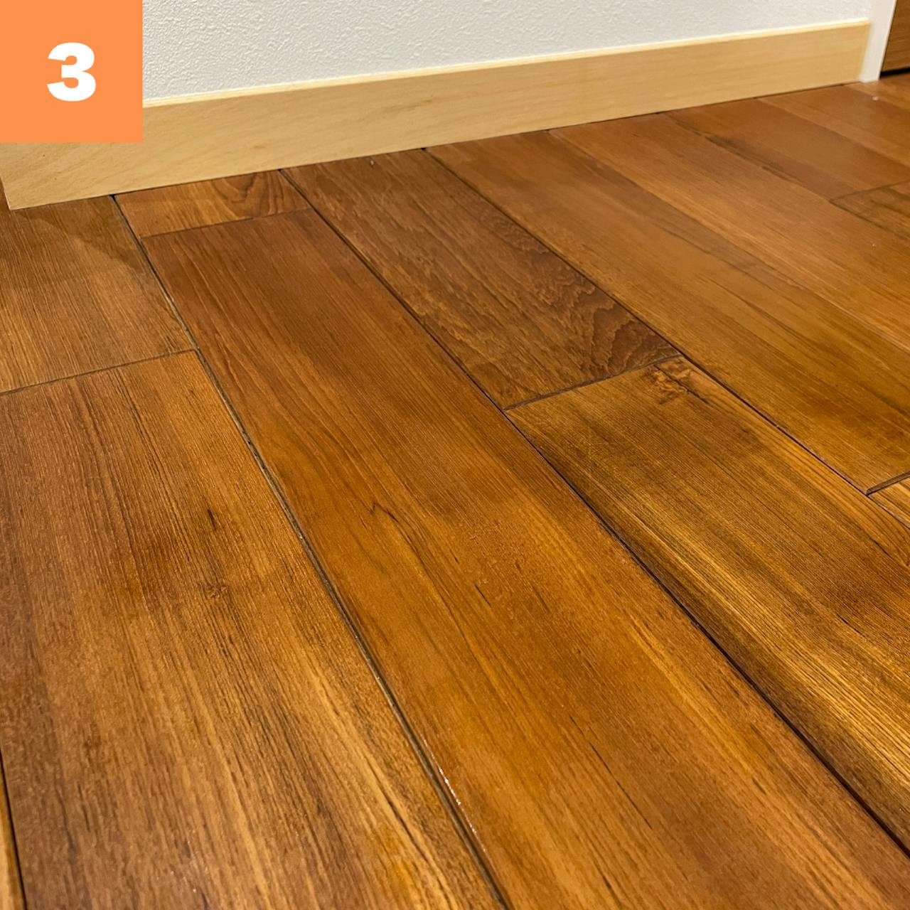 オイル塗装のワックスがけ