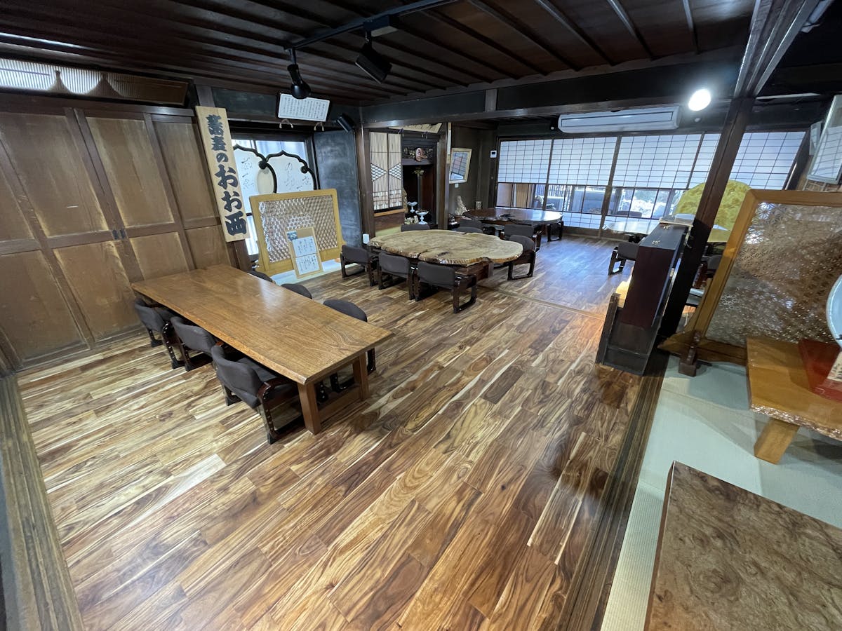 商業施設 リフォームの施工事例 アカシアセレクト120幅