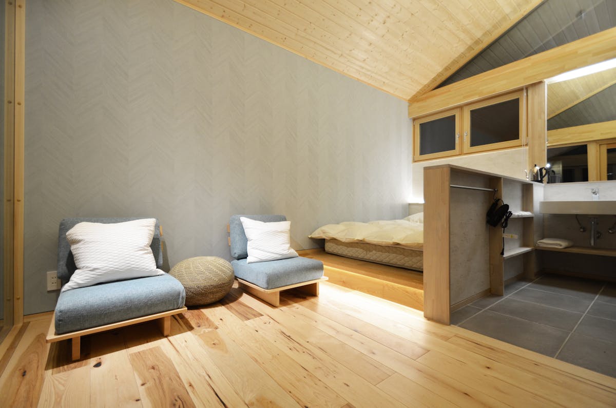 ヒッコリー複合フローリング