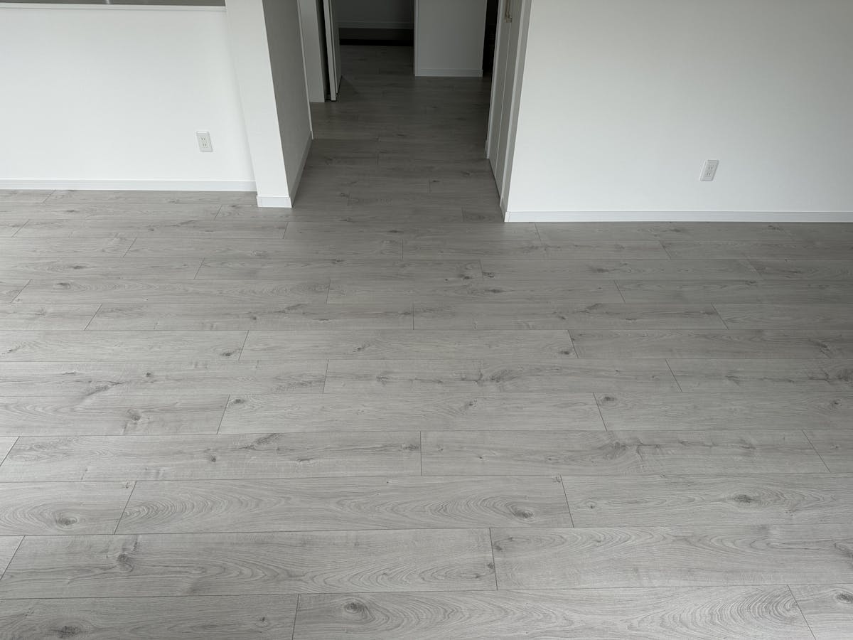 ラミネートフローリングKRONOTEX|EXQUISIT D3223施工事例