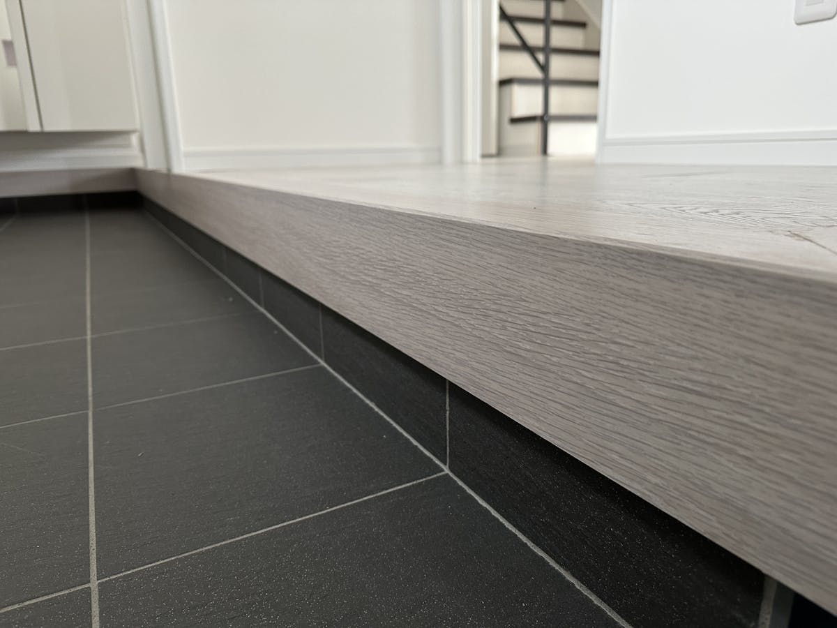 ラミネートフローリングKRONOTEX|EXQUISIT D3223施工事例