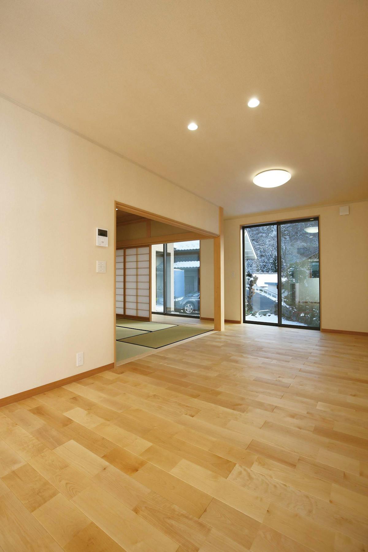カバ130リビング2の施工事例