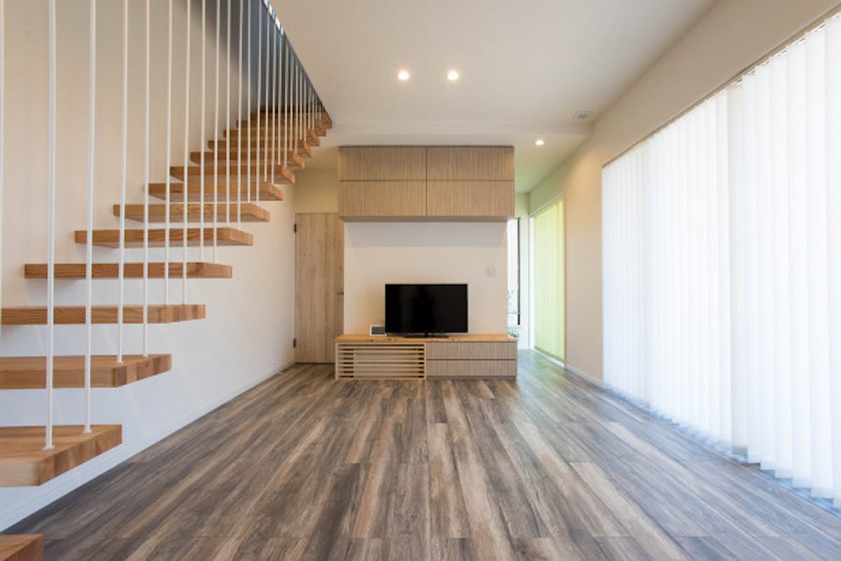 ラミネートフローリング