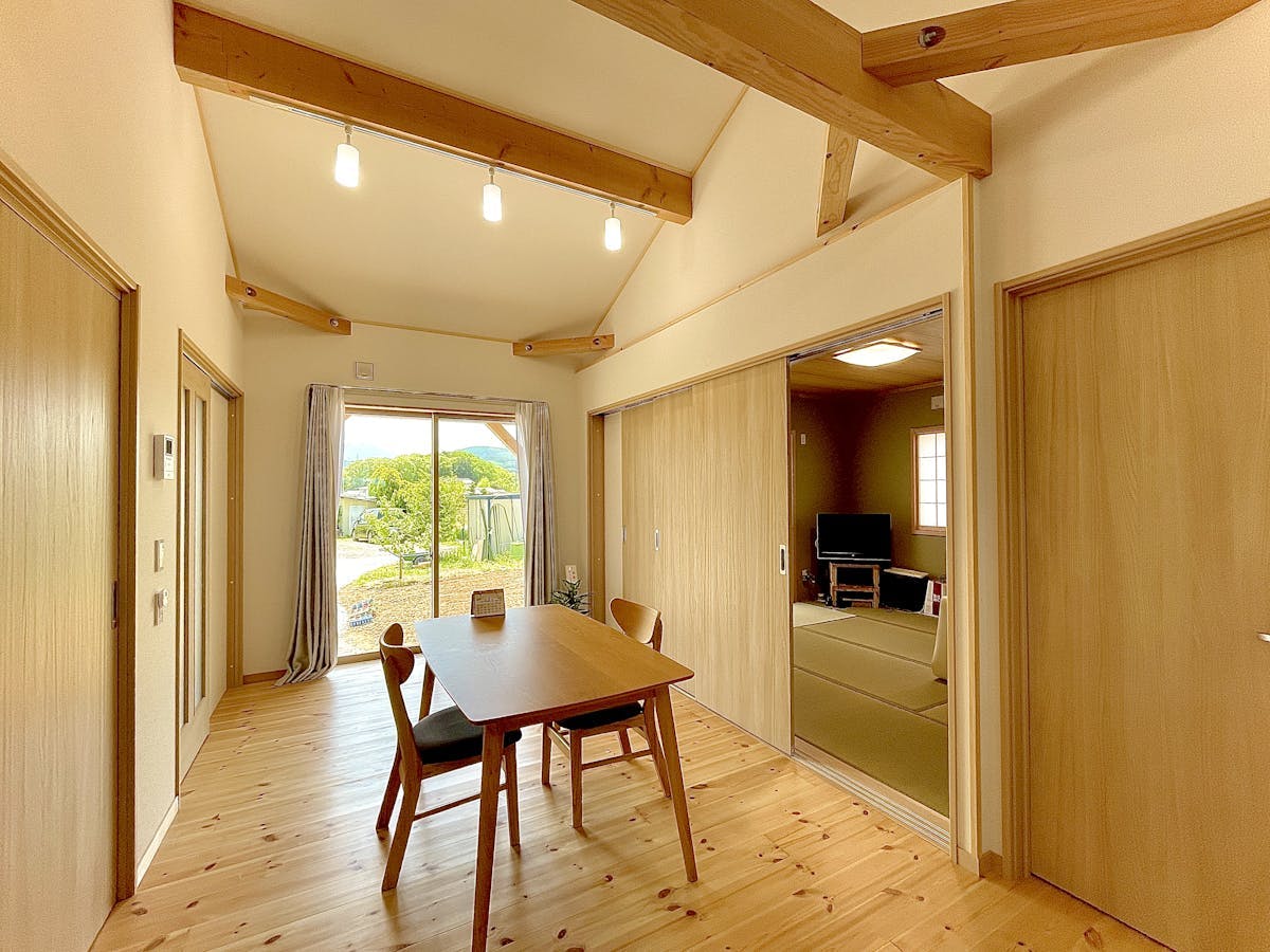 平屋 フローリング 無垢材