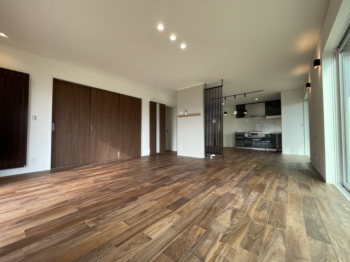 ブラックウォールナットフローリング 無垢床