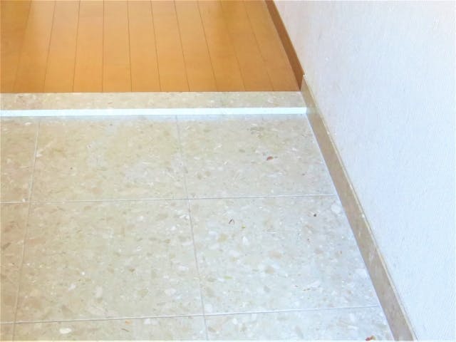 低い 上がり框