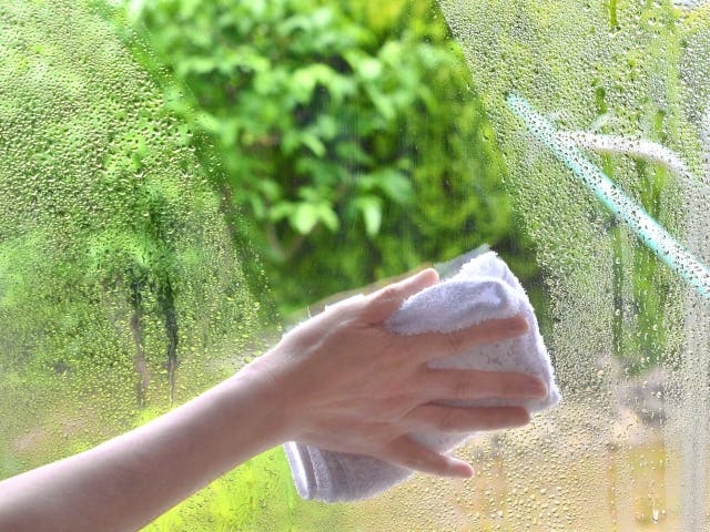 窓ふき